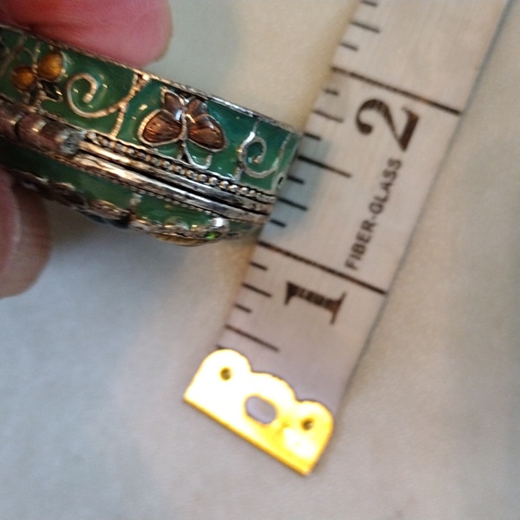 Monet mine butterfly pill box. - Picture 10 of 10